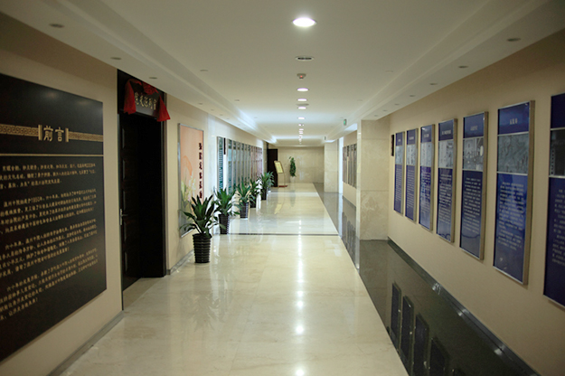 法院文化走廊設(shè)計(jì)_法院文化展板設(shè)計(jì)_安徽合肥機(jī)關(guān)文化環(huán)境設(shè)計(jì)建設(shè)_合肥初一公司-法院文化建設(shè)設(shè)計(jì)-廉政文化建設(shè)設(shè)計(jì)-合肥廉政文化長(zhǎng)廊設(shè)計(jì)